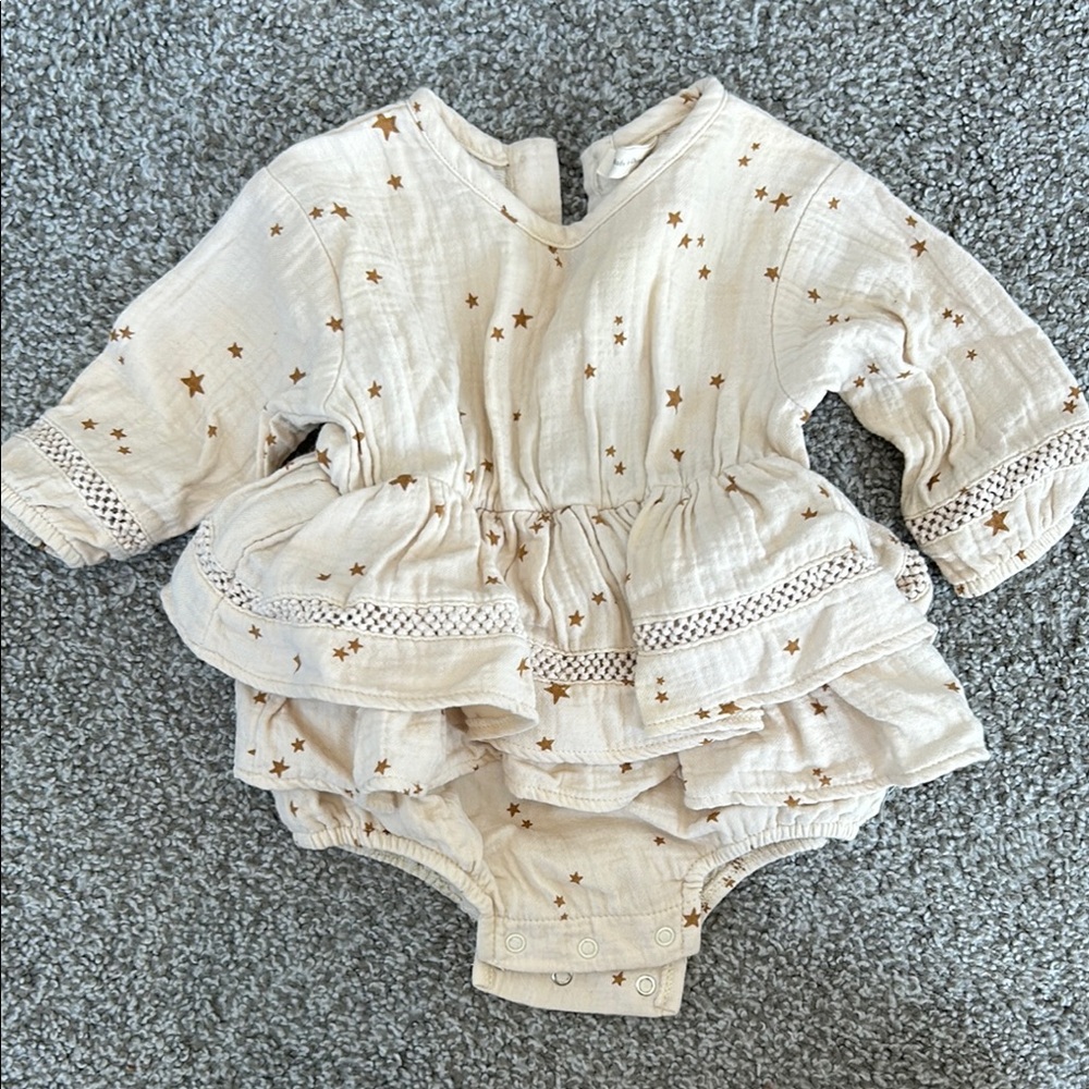 Quincy Mae skirted Romper with Star Pattern